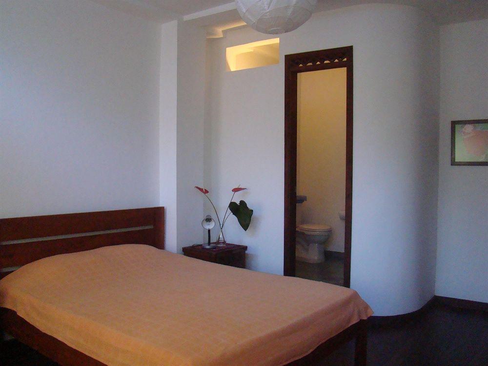 Casa Hotel Jardin Azul Cali Esterno foto